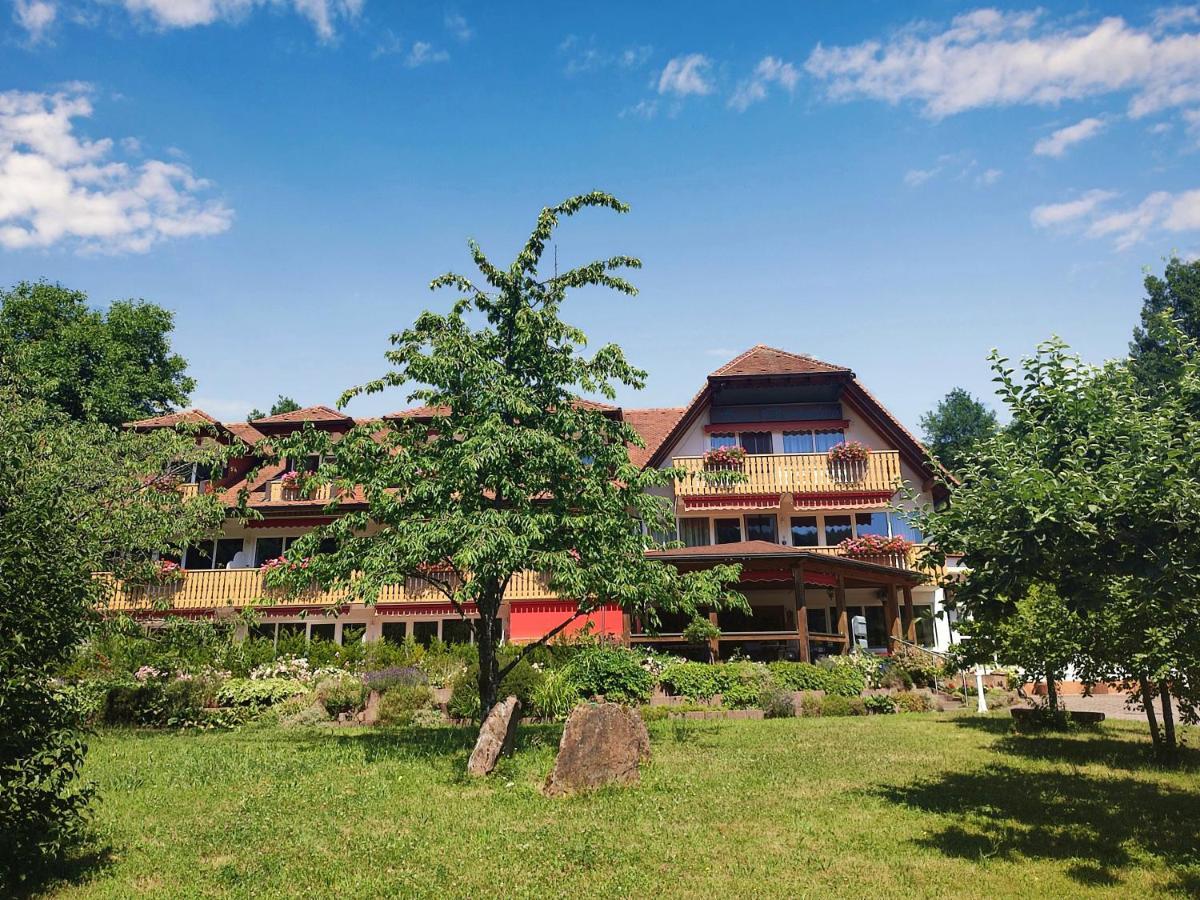 Hotel Dernbachtal Exterior photo